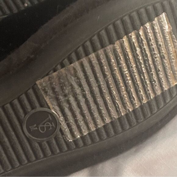 Victoria’s Secret Womens M Slide Slippers Velvet Faux Fur Poof Soft Lounge - Picture 3 of 10